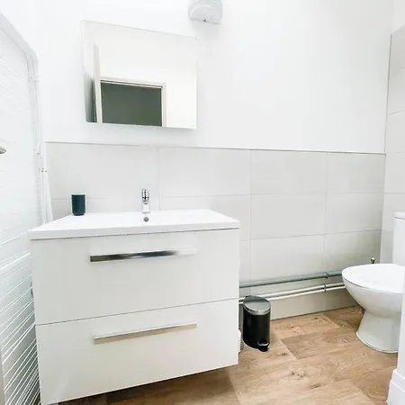 Apartamento Joli Equipe Et Neuf ! Confort Saint-Martin-dʼHères